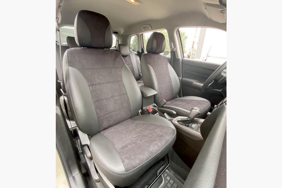 Suzuki Vitara 2015- Autositzbezüge Kunstleder+Stoff+Alcantara Antara A001 (kompletter Innenraum) Foto 11