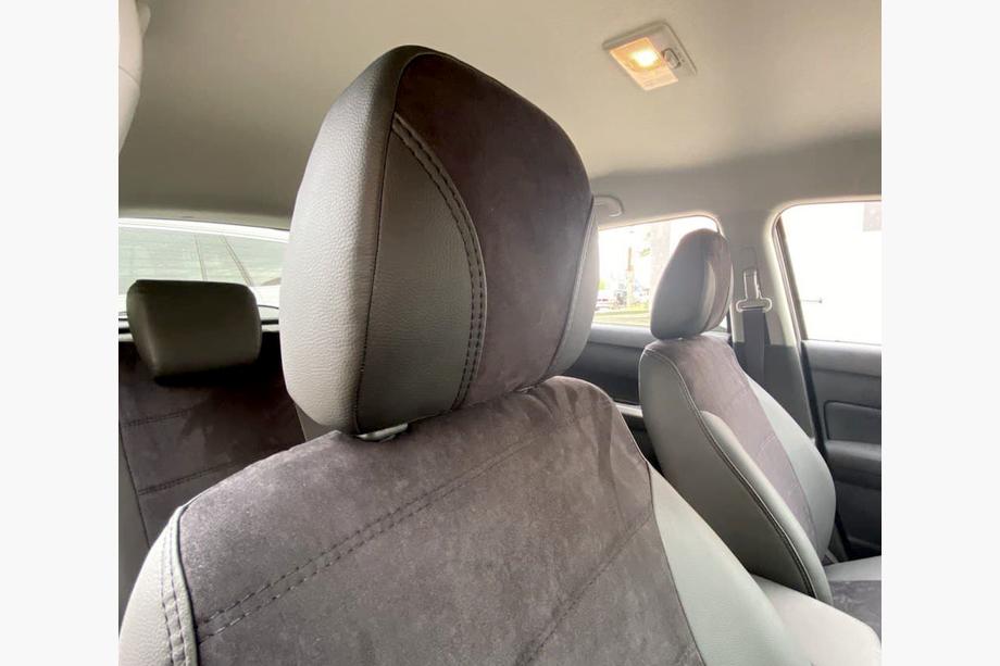 Suzuki Vitara 2015- Autositzbezüge Kunstleder+Stoff+Alcantara Antara A001 (kompletter Innenraum) Foto 13