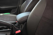 Skoda Octavia III A7 2013-2019 Autositzbezüge Kunstleder+Stoff+Alcantara Antara A001 (kompletter Innenraum) Foto 10