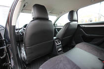 Skoda Octavia III A7 2013-2019 Autositzbezüge Kunstleder+Stoff+Alcantara Antara A001 (kompletter Innenraum) Foto 14