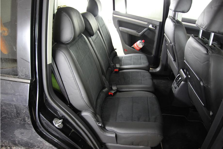 Volkswagen Touran 2003-2010 Autositzbezüge Kunstleder+Stoff+Alcantara Antara A001 (kompletter Innenraum) Image