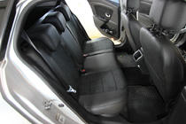 Renault Megane III 2009-2016 Autositzbezüge Kunstleder+Stoff+Alcantara Antara A001 (kompletter Innenraum) Foto 2