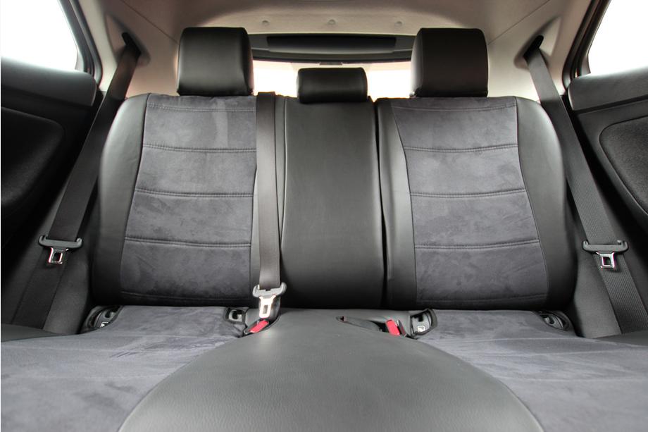 Toyota Yaris/Yaris Cross (XP210) 2020- Autositzbezüge Kunstleder+Stoff+Alcantara Antara A001 (kompletter Innenraum) Foto 3
