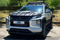 Mitsubishi L200 2015-2024 Front Doppelbügel Vegas 2019+ (schwarz, 76mm) Foto 1