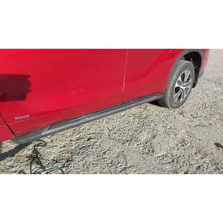 Seitliche Trittbretter OEM V1 (2 Stk., Aluminium) Foto 3