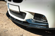 BMW 5 Series F10/F11 2010–2016 Frontlippe OmsaLine (schwarz) Foto 2