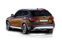 BMW X1 E84 2009-2015 Chromleiste über dem Kennzeichen (Edelstahl) Foto 1