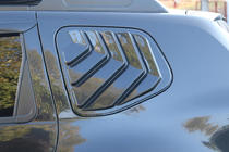 Dacia Duster 2008-2018 Fensterabdeckungen hinten EuroCap (2 Stk, ABS) Foto 3