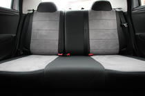 Citroen C-Elysee 2013-2022 Autositzbezüge Kunstleder+Stoff+Alcantara Antara A0010 (Komplettset) Foto 3