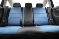 Volkswagen Passat B5 1997-2005 Autositzbezüge Kunstleder+Stoff+Alcantara Antara A006 (Komplettset) Foto 4