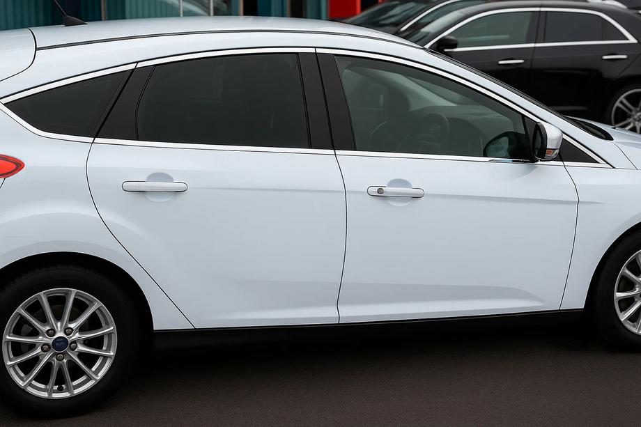 Ford Focus III 2011-2017 Komplett Fensterrahmen HB (12 Stk, Edelstahl) Image