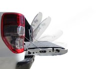 Isuzu D-Max 2019- Heckklappendämpfer Foto 5