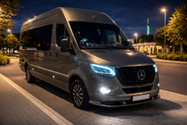 Mercedes Sprinter W907/W910 2018- Untere Frontspoilerlippe (grundiert zum Lackieren) Foto 3