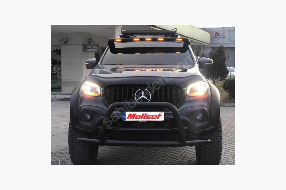 Mercedes X class 2017-2020 Frontscheiben Spoiler (V3, lackierbar) Image