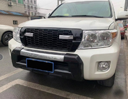 Toyota Land Cruiser 200 2007-2021 Kühlergrill mit Schriftzug 2012-2016 (GR Sport) Foto 1