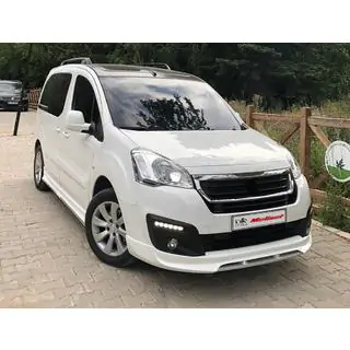Frontspoiler 2015-2018 (grundiert zum Lackieren) Foto 1