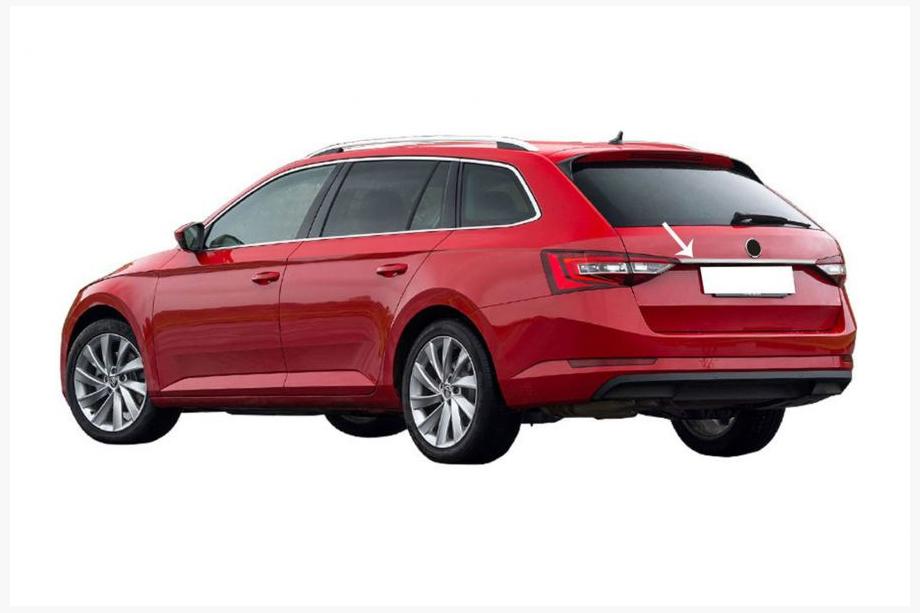 Skoda Superb 2015-2024 Chromleiste über dem Kennzeichen SW (Edelstahl) Image