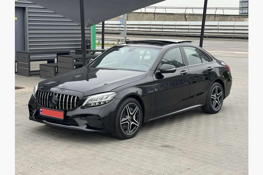 Mercedes C-class W205 2014-2021 Frontstoßstange komplett (AMG Line 2018-2021) Foto 5