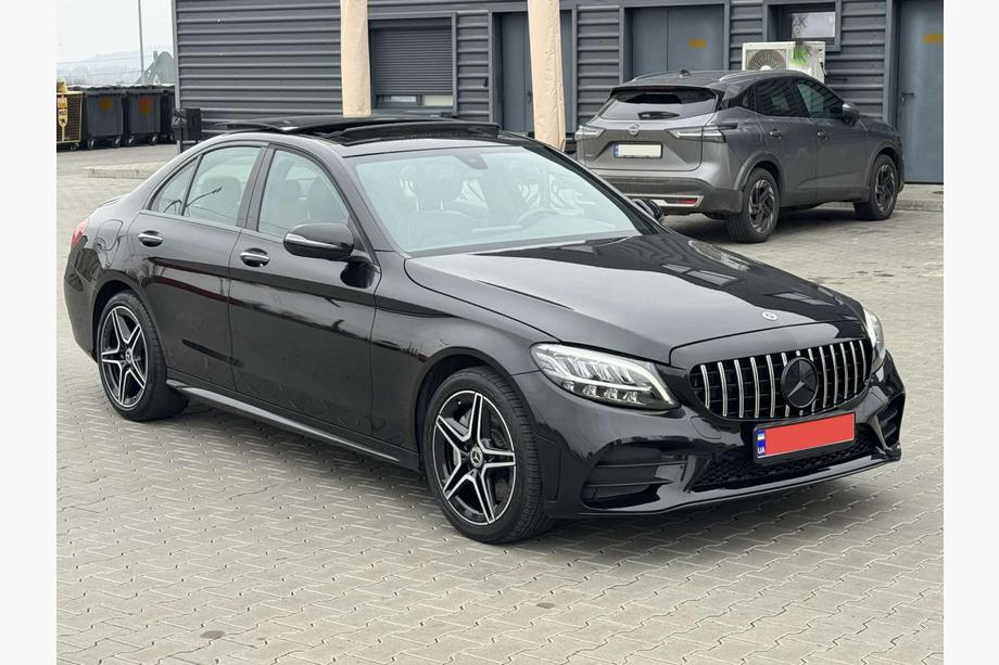 Mercedes C-class W205 2014-2021 Frontstoßstange komplett (AMG Line 2018-2021) Foto 4