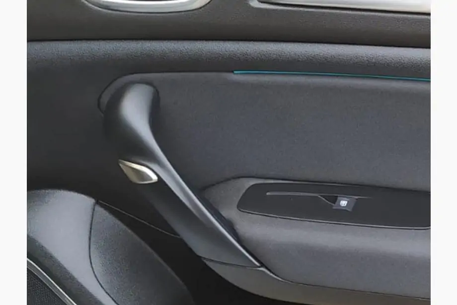 Renault Megane IV 2016-2025 Armlehnen-Abdeckungen im Innenraum (2 Stk, Edelstahl) Foto 1