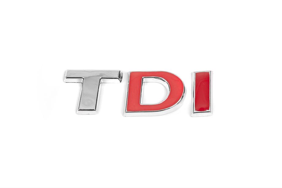 Volkswagen Passat B8 2015-2023 Emblem TDI (wie Original) TD Chrom, I Rot Foto 3