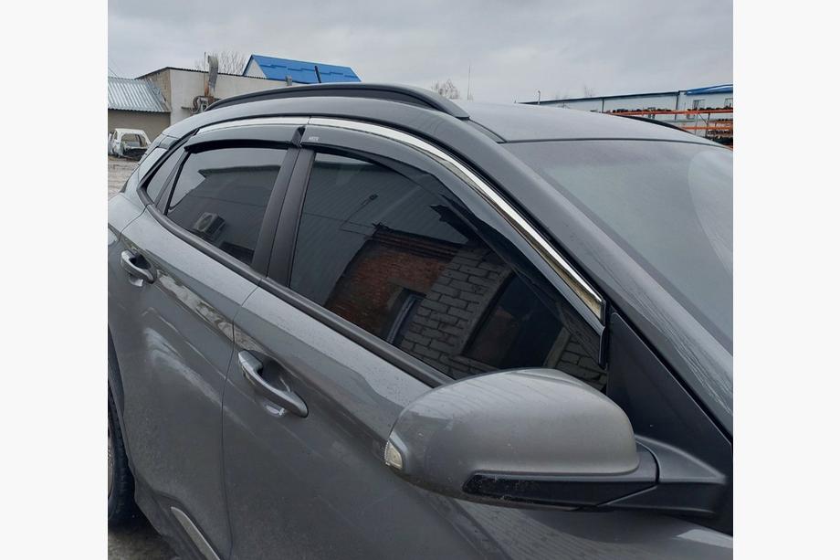 Hyundai Kona 2017-2023 Windabweiser mit Chromleiste (4 Stk, Niken) Image