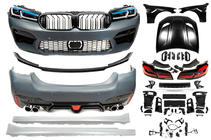 BMW 5 Series F10/F11 2010–2016 Facelift Bodykit im G30 M5 CS 2021 Foto 2