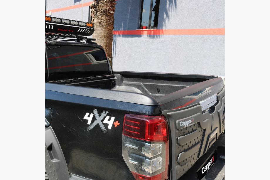Mercedes X class 2017-2020 Ladekantenschutz (3 Stk.) Image