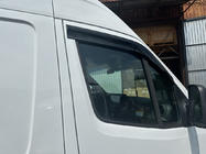 Mercedes Sprinter W907/W910 2018- Windabweiser (2 Stk, Sunplex Sport) Foto 6
