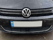 Volkswagen Golf 6 2008-2014 Frontemblem 5K0 853 601F Foto 1