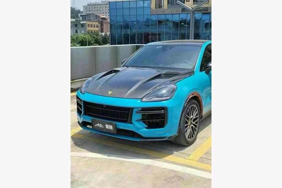 Porsche Cayenne 2018- Motorhaube (Carbon) Foto 4