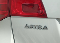 Opel Astra J 2009-2015 Schriftzug Astra 5177042 (120mm x 17mm) Foto 1