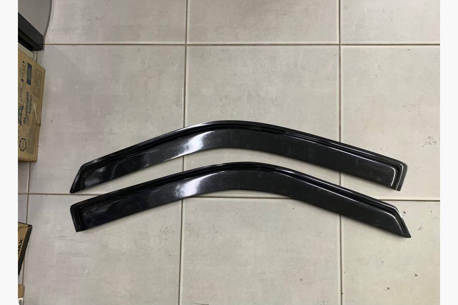 Mercedes Vito W638 1996-2003 SONDERANGEBOT! Windabweiser (2 Stk, DDU) Image