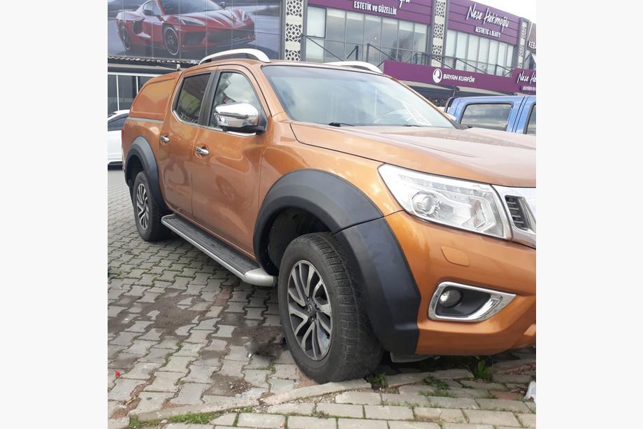 Nissan Navara/NP300 2016- Kotflügelverbreiterungen ohne AdBlue (EuroCap) Image