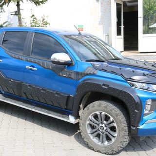 Radlaufverbreiterungen V2 (2019+, EuroCap) Mitsubishi L200 2015-2024 Foto 1