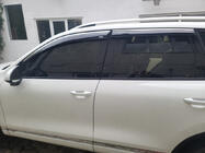 Volkswagen Touareg 2010-2018 Windabweiser mit Chromleiste (4 Stk., Niken) Foto 2