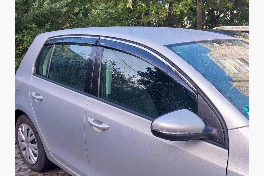 Volkswagen Golf 6 2008-2014 Windabweiser mit Chromleiste Niken (HB, 4 Stk) Foto 1