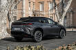 Der elektrische Cross-Lexus RZ erhielt eine günstigere Version – den 300e Foto 5