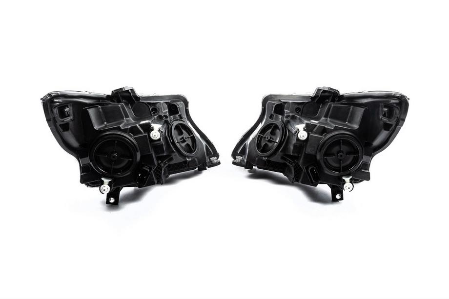 Mercedes Viano 2004-2014 Facelift Kit auf W447 Maybach Foto 17