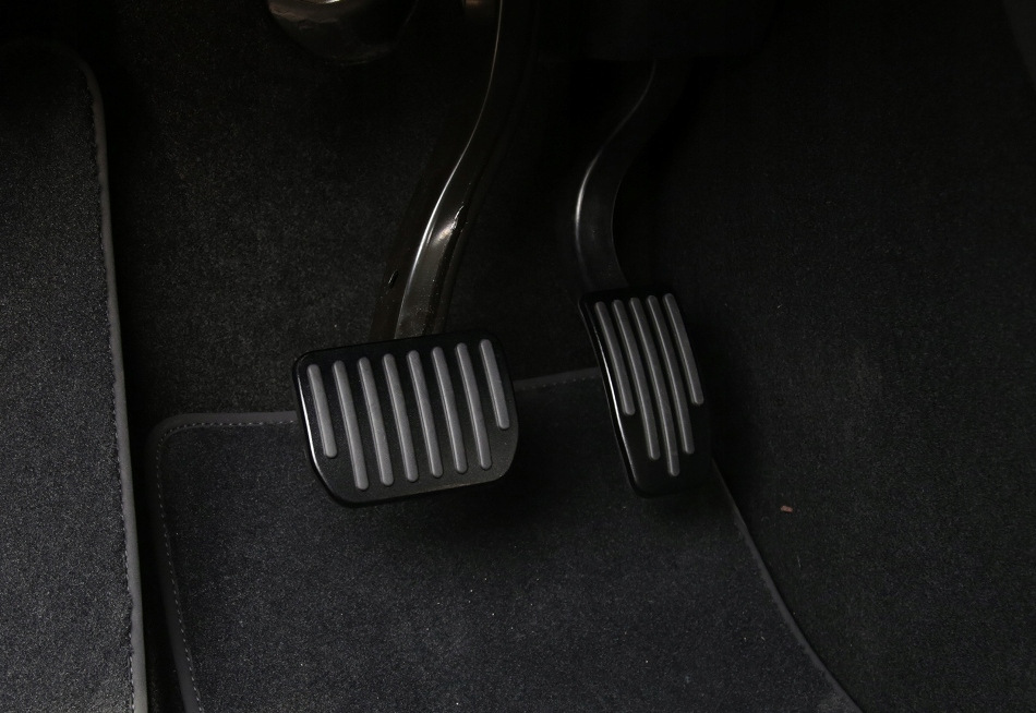 Warum braucht man Auto-Pedalpolster?