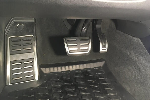 Warum braucht man Auto-Pedalpolster?