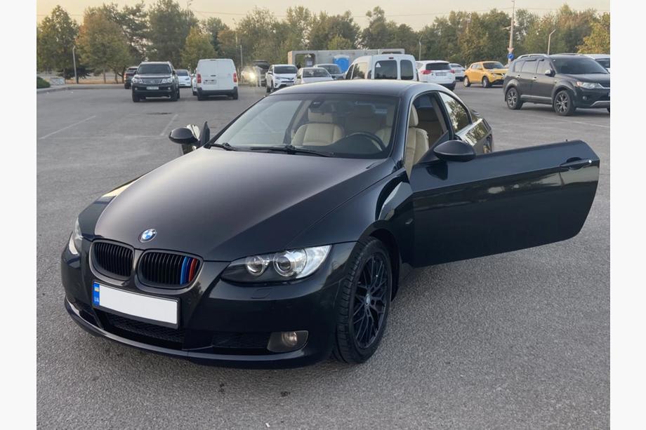 BMW 3 Series E92/E93 2006–2013 Nieren für E92 (3 Stk) Image