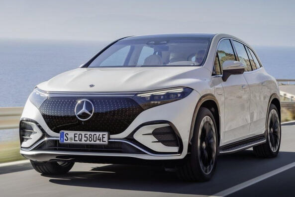 Testbericht zum elektrischen Premium-Crossover Mercedes-Benz EQS