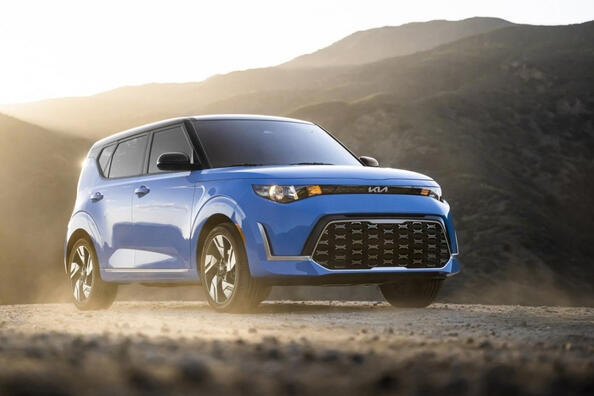 Aktualisierter urbaner Crossover KIA Soul der dritten Generation