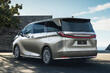 Testbericht zum Premium-Minivan Lexus LM der zweiten Generation Foto 3