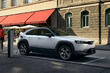 Die erste Generation des elektrischen Crossovers Mazda MX-30 Foto 2