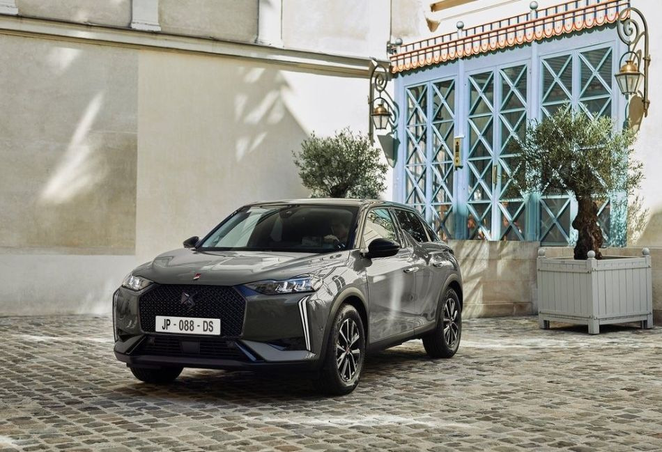 Testbericht zum aktualisierten elektrischen Crossover DS 3 E-Tense