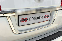 Toyota Land Cruiser 200 2007-2021 Leiste über dem Kennzeichen OEM (2016+) Foto 1
