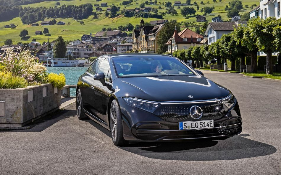 EQS: das Flaggschiff der Elektroautos von Mercedes-Benz