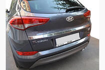 Hyundai Tucson TL 2016-2021 B-Ware Heckklappenleiste über dem Kennzeichen (2015–2018, oben, breit, Edelstahl) Foto 1